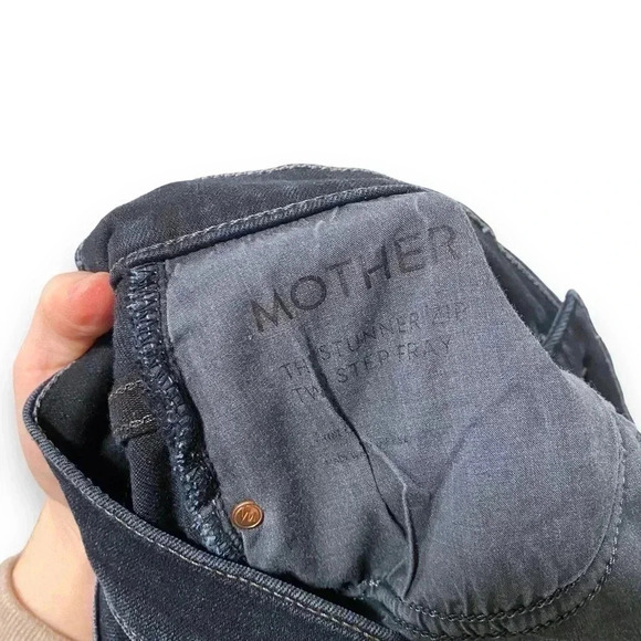 Mother The Stunner Zip Two Step Fray in Last Call Wash Jeans Size 27 - Picture 7 of 7